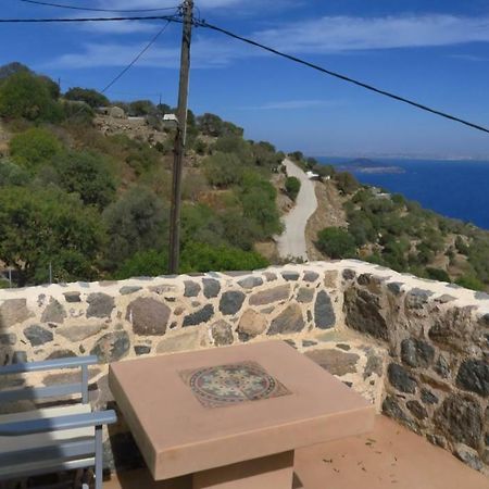 Moustafa Stone House Villa Emporeiós Екстериор снимка